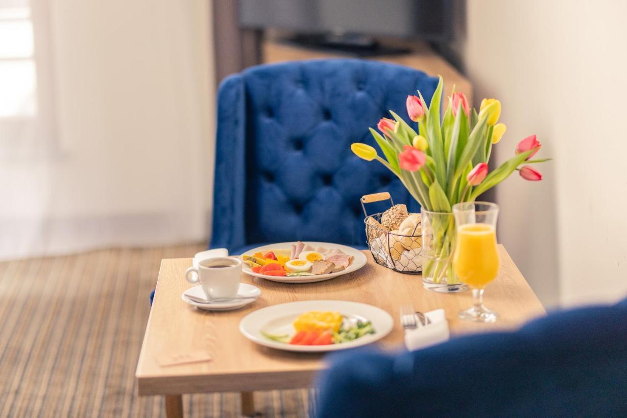 Mercure Wiazowna Brant Esterno foto