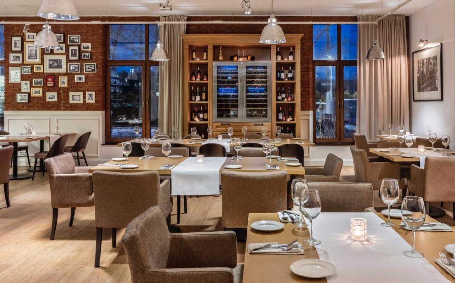 Mercure Wiazowna Brant Esterno foto