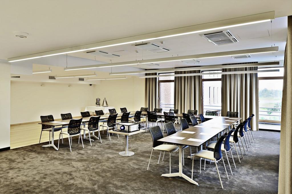 Mercure Wiazowna Brant Esterno foto