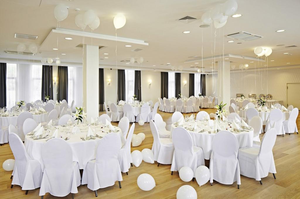 Mercure Wiazowna Brant Esterno foto