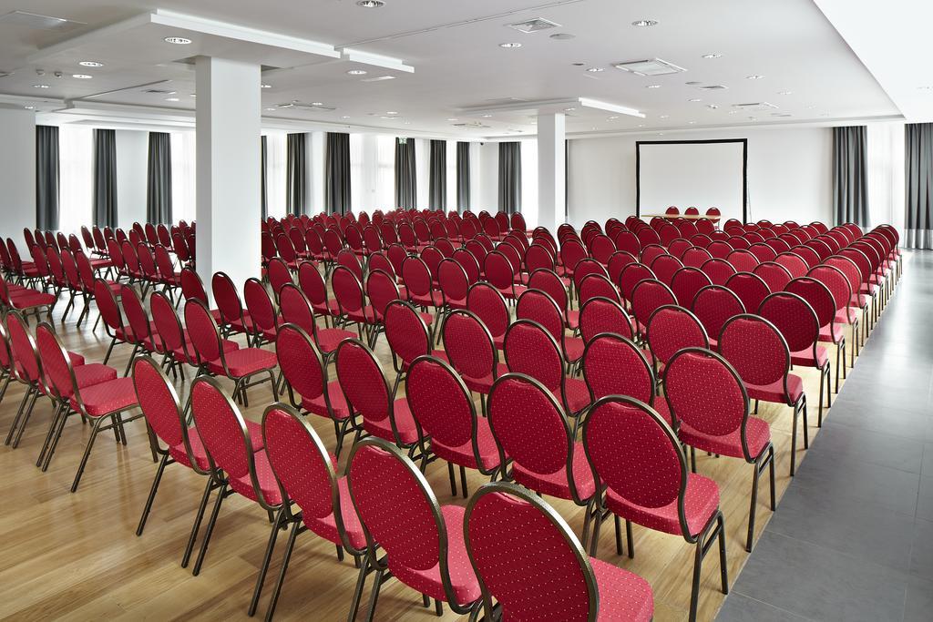 Mercure Wiazowna Brant Esterno foto
